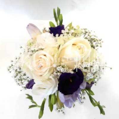 Květinová dekorace na snubní prstýnky č. 19