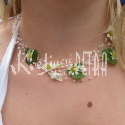 Květinový náhrdelník č. 1