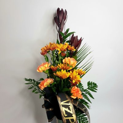 Smuteční kytice vázaná v ruce č. 6