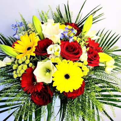 Kytice z gerber a růží Ida