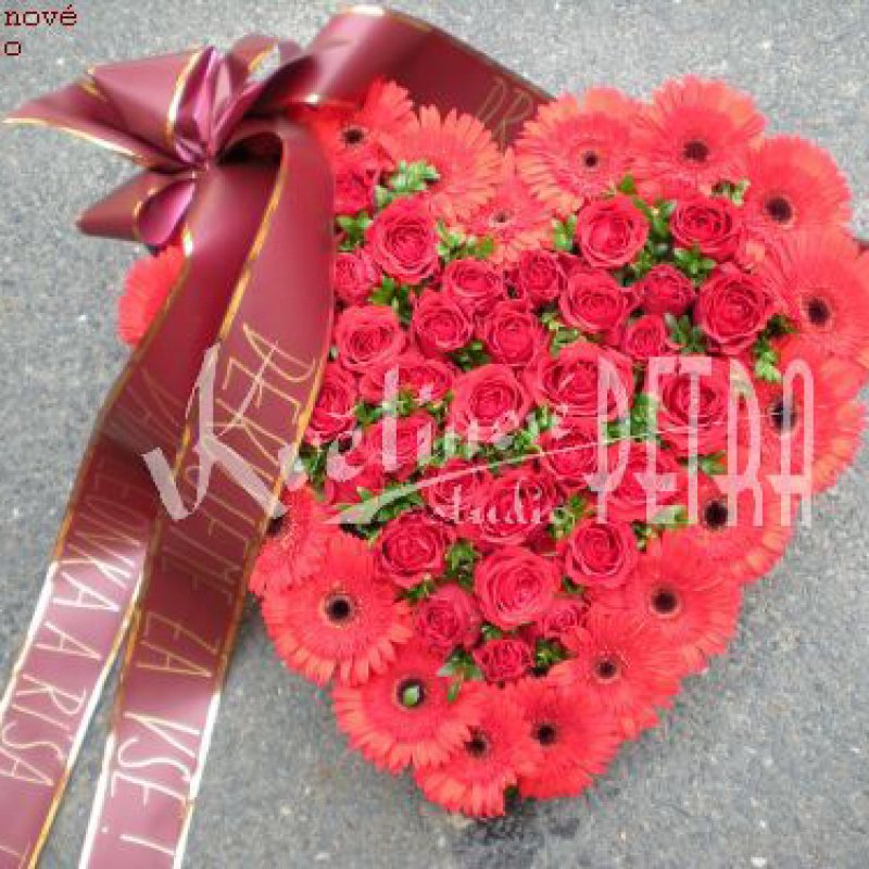 Smuteční srdce - vypichované 50x50cm