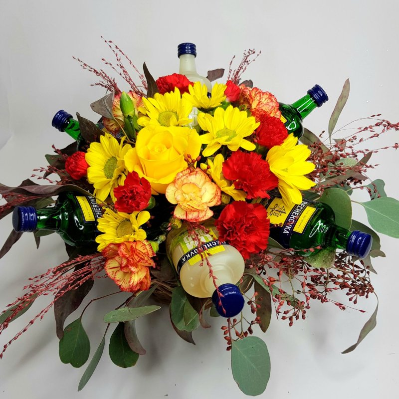 Ungewöhnlicher Blumenstrauß - Becherovka