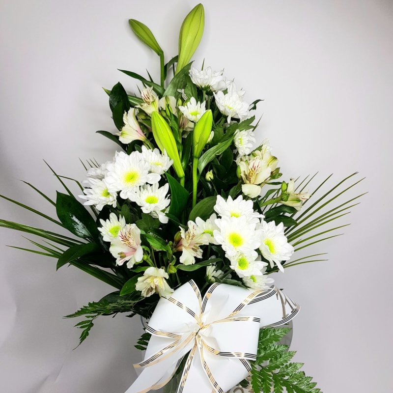 Smuteční kytice vázaná v ruce č. 3