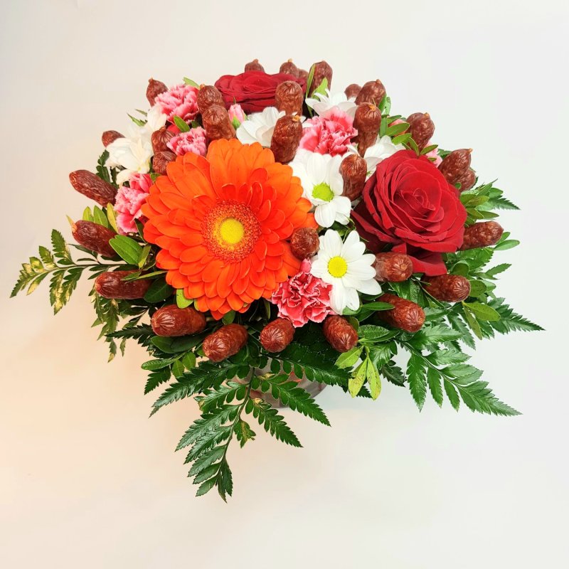 Klobásová kytice Karel