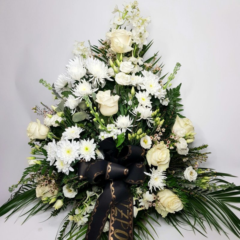 Smuteční vypichované aranžmá č. 50.