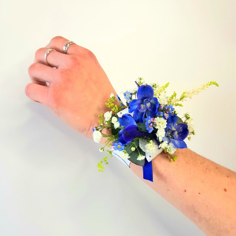 Květinový náramek č. 1